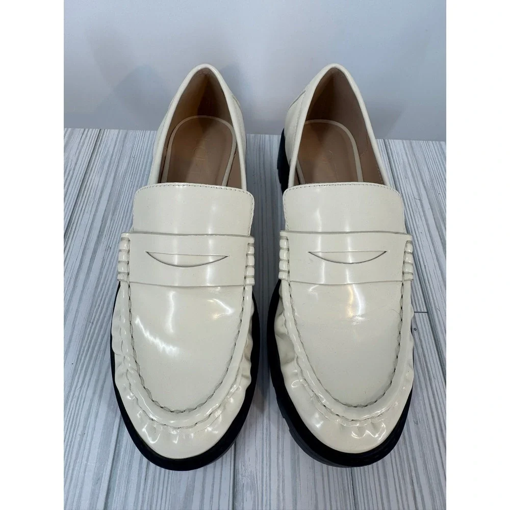 Loft Women's SIze 6.5 Cream Lug Penny Loafers Chunky Heel Flat Shoes Slip On‎